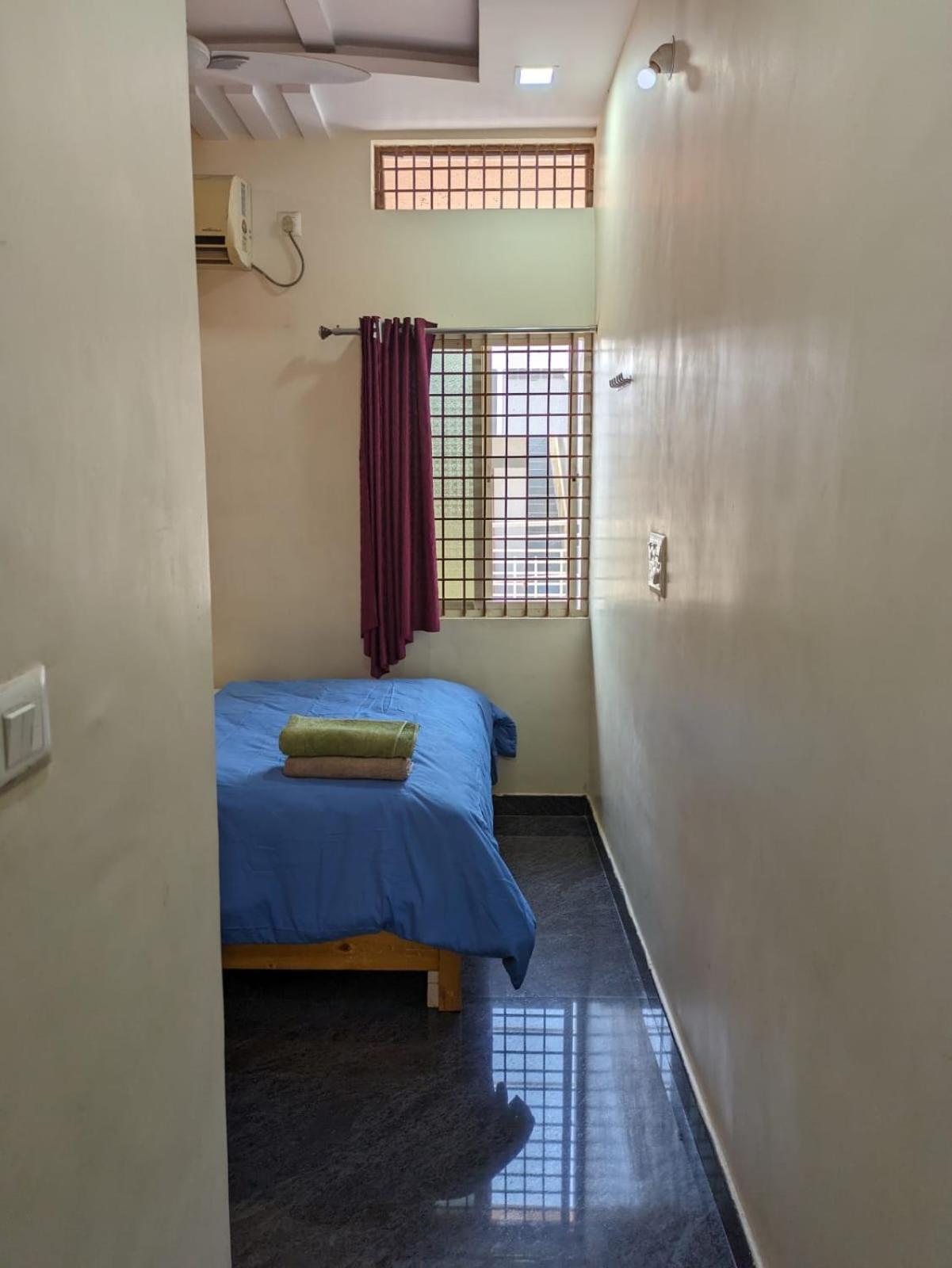 Vijayanagara Home Stay Hampi Zewnętrze zdjęcie