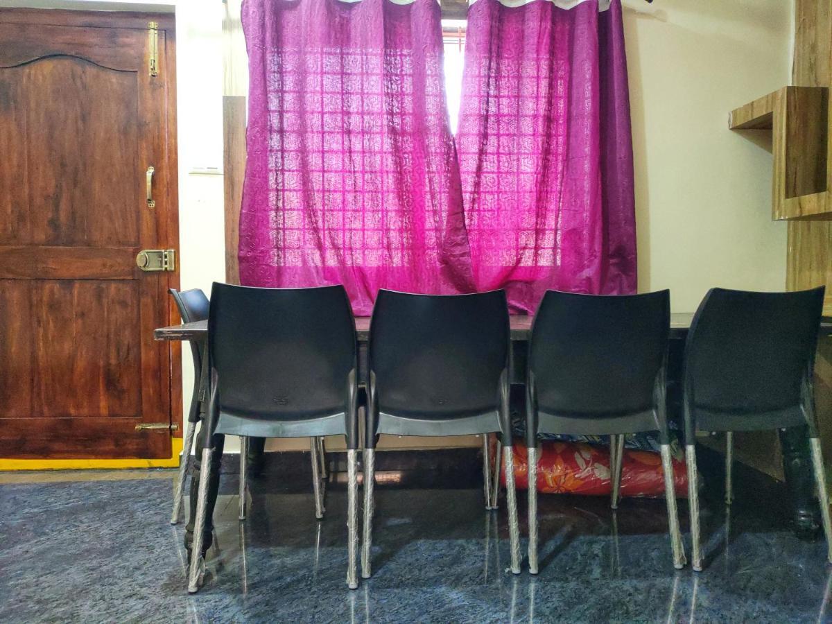 Vijayanagara Home Stay Hampi Zewnętrze zdjęcie