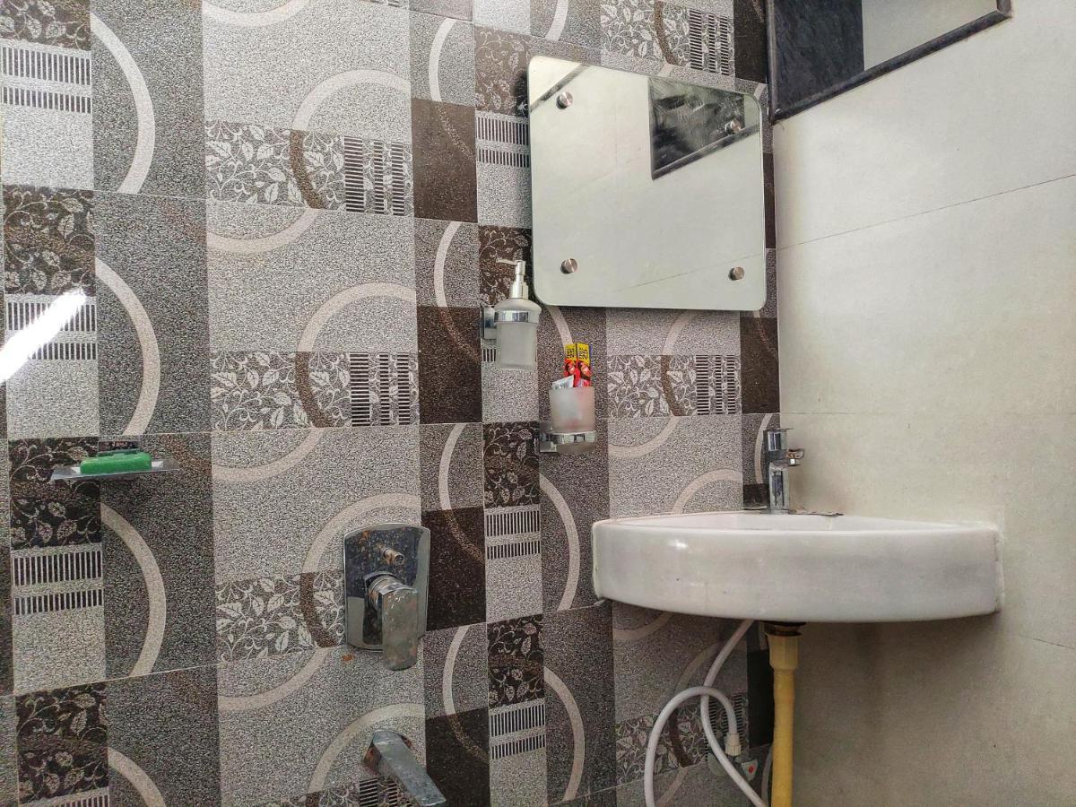 Vijayanagara Home Stay Hampi Zewnętrze zdjęcie